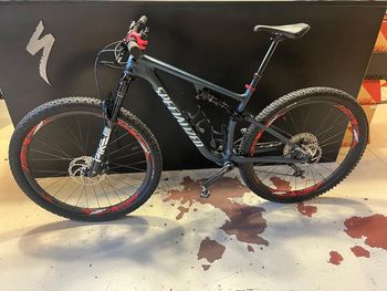 Used Specialized Epic Shimano SLX 2021 Mountainbike, Blue, 29 — image 2 of 12