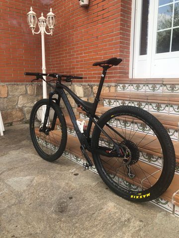 Orbea Oiz SRAM GX Eagle 2019 Mountainbike d'occasion — image 2 sur 3