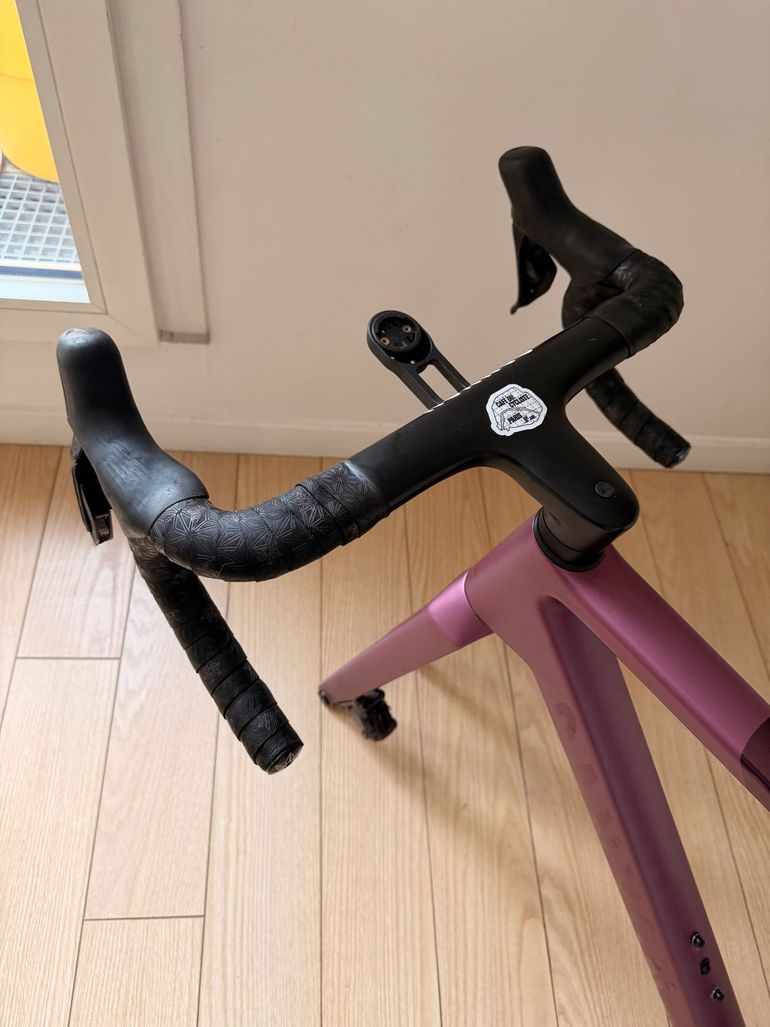 Used Canyon Ultimate CF SLX 8 Di2 2023 Frameset 2023 Road & Gravel — image 4 of 9