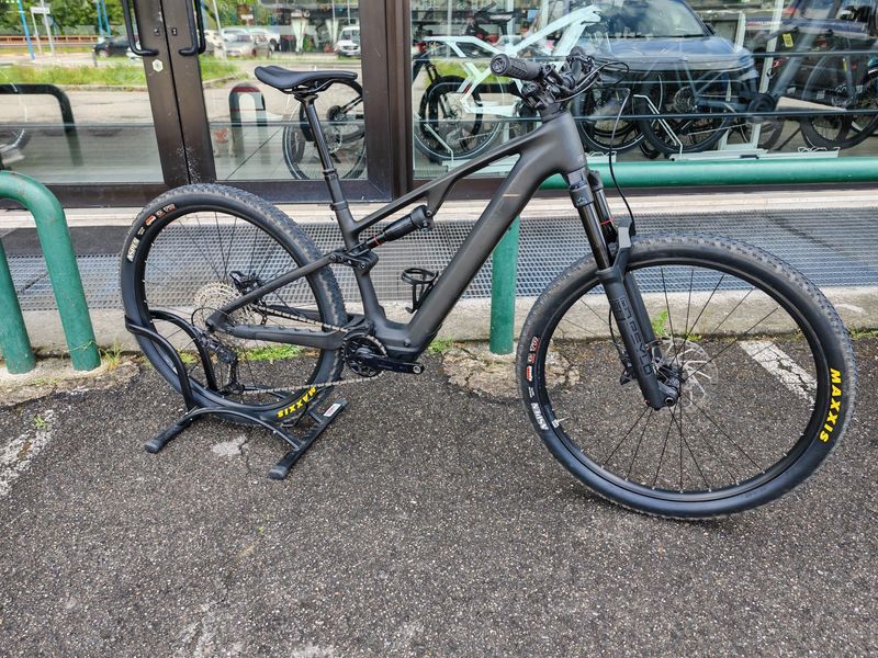 Brugt CUBE AMS Hybrid ONE44 C:68X Race 400X Demo 2025 MTB