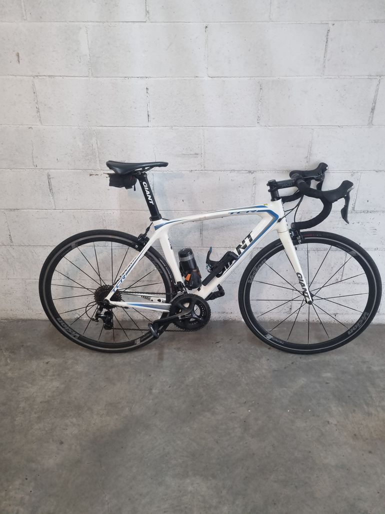 Used Giant Tcr Shimano 105 2014 Road & Gravel, Weiß — image 2 of 4
