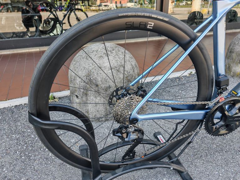 Used Custom Giant TCR Advanced 0 PC 2025 Road & Gravel — image 8 of 8