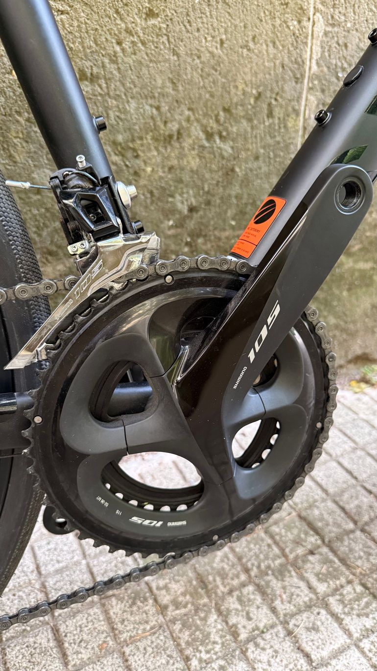 Used Canyon Endurace 7 Disc 2021 2021 Road & Gravel — image 3 of 11