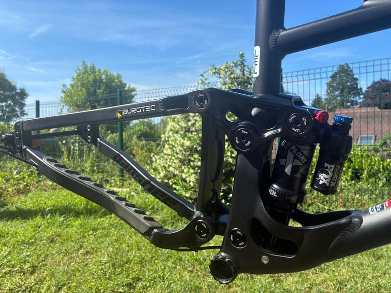 Used Banshee Phantom V3.2 Frame 2025 Frameset 2025 Mountainbike, Black, 29, 27.5 — image 7 of 22