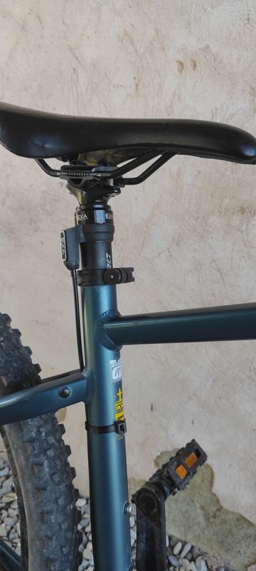Used Lapierre Edge 5.7 2023 2023 Mountainbike, Blue, 27.5 — image 4 of 9
