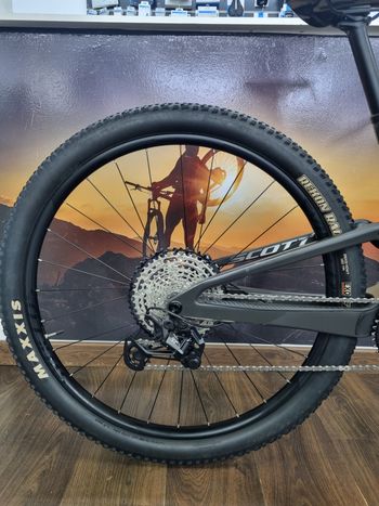 Used Scott Spark RC Team 2024 2024 Mountainbike — image 2 of 7