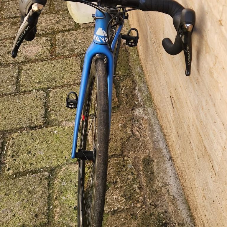 Used Canyon Ultimate CF SL Disc Ultegra 2019 2019 Road & Gravel, Blue — image 3 of 4