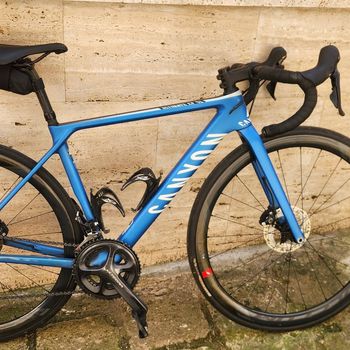Used Canyon Ultimate CF SL Disc Ultegra 2019 2019 Road & Gravel