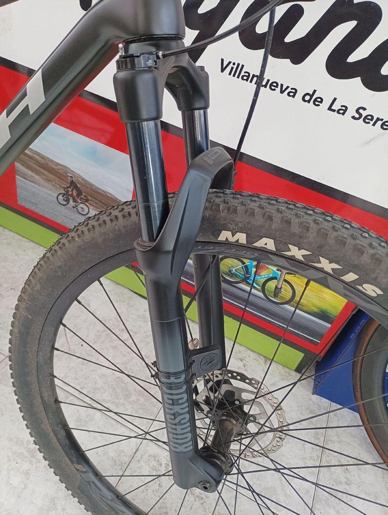 Used BH ULTIMATE 6.0 2025 2025 Mountainbike, Black, 29 — image 2 of 5