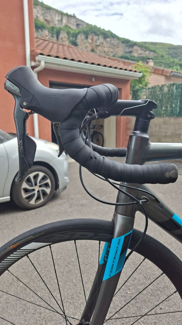 Used Giant Contend SL 2 Disc 2018 2018 Road & Gravel, Black — image 8 of 8