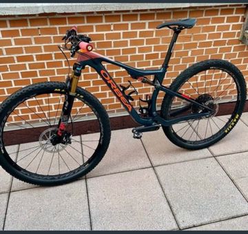 Używany Orbea OIZ M10 2019 2019 Mountainbike — zdjęcie 2 z 9