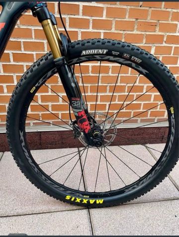 Używany Orbea OIZ M10 2019 2019 Mountainbike — zdjęcie 8 z 9