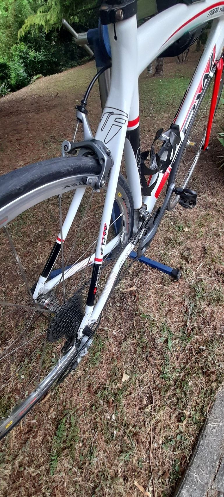 Used FRW FRW Custom Shimano Ultegra 2011 Road & Gravel, Bianco — image 3 of 9