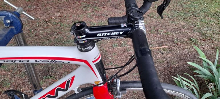 Used FRW FRW Custom Shimano Ultegra 2011 Road & Gravel, Bianco — image 4 of 9