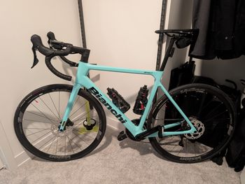 Used Bianchi Sprint 105 2025 2025 Road & Gravel, Blue — image 3 of 4