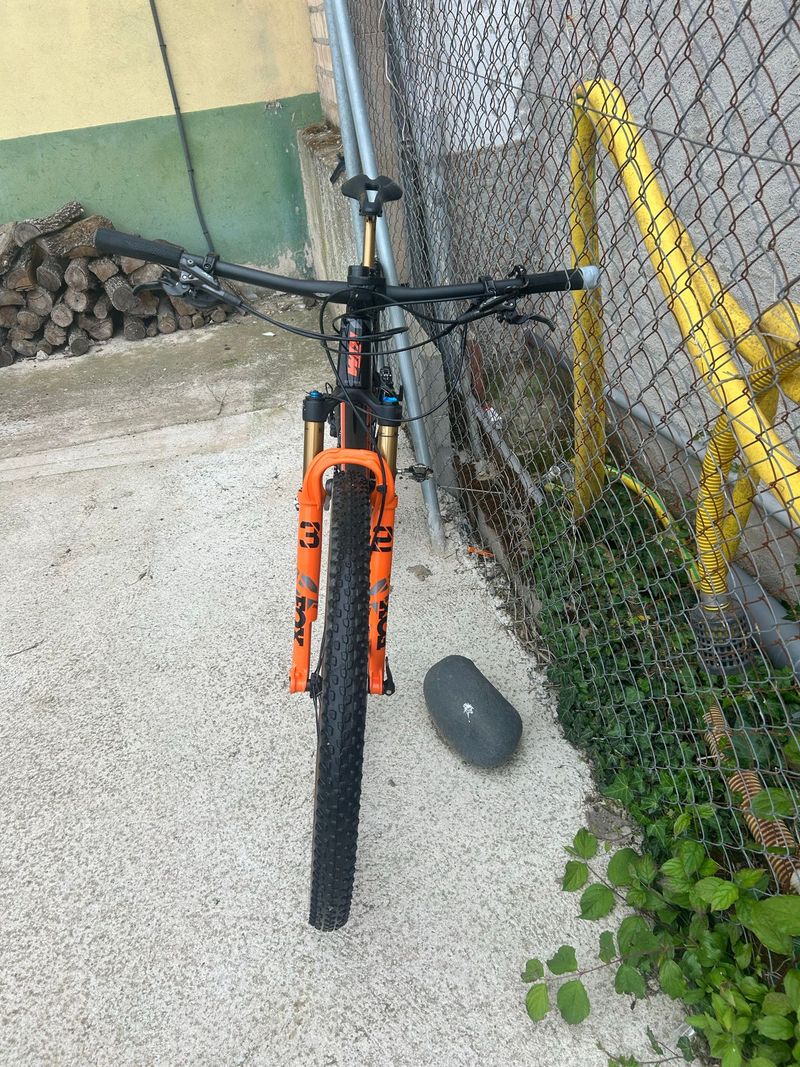 Used KTM SCARP MASTER 2024 2024 Mountainbike, Black, 29 — image 9 of 10