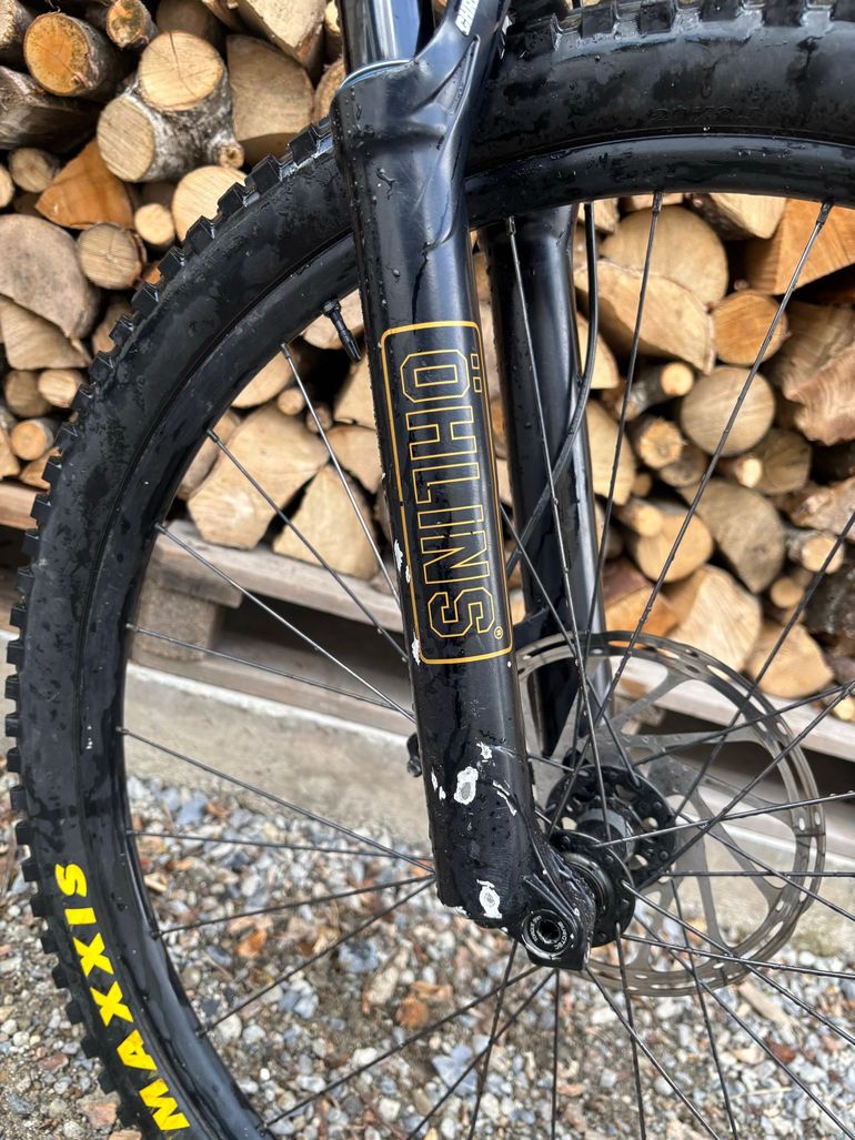Used Specialized Enduro Coil 29/6Fattie 2019 2019 Mountainbike — image 9 of 11