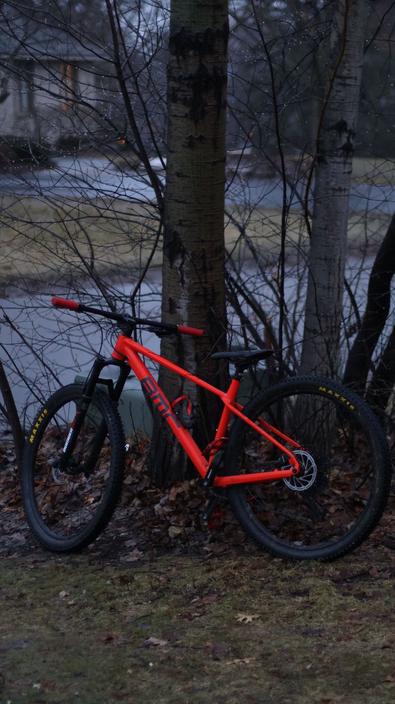 Used BMC Twostroke AL FOUR 2022 2022 Mountainbike, Red, 29 — image 1 of 3