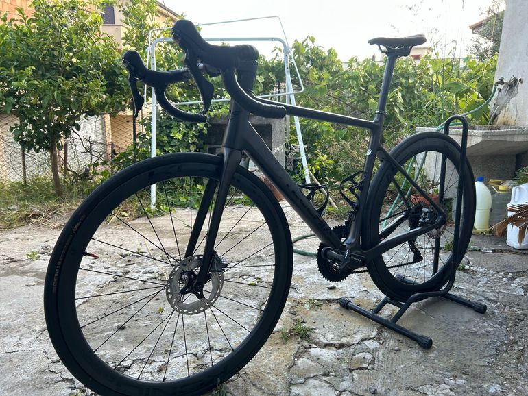 Used Bottecchia Emme Shimano Ultegra 2023 Road & Gravel, Grigio chiaro — image 2 of 8