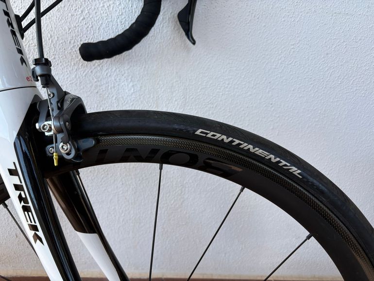 Used Trek Domane Shimano Ultegra 2016 Road & Gravel — image 4 of 4