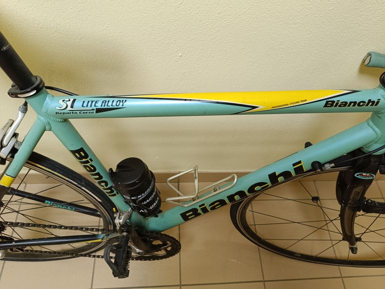 Used Bianchi Bianchi Sl Lite Alloy 2003 Road & Gravel — image 5 of 5