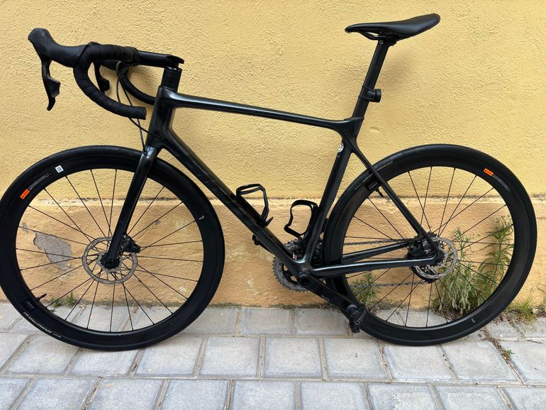 Used Giant TCR Advanced Pro Disc 1 AX 2022 2022 Road & Gravel, Schwarz — image 2 of 3