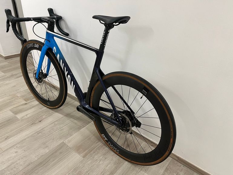 Used Canyon Aeroad CF SL Disc 8.0 ETAP 2020 2020 Road & Gravel — image 3 of 8