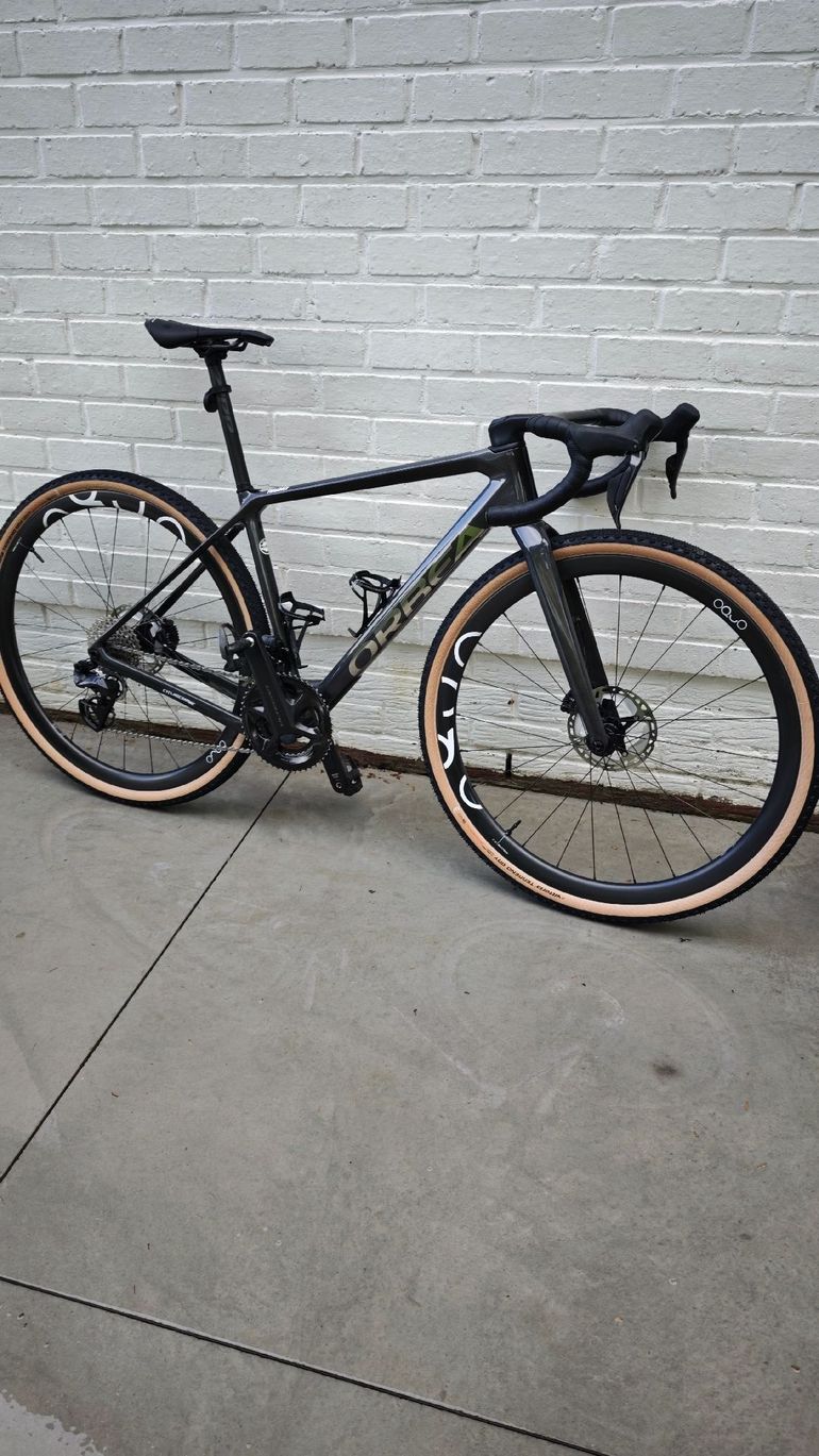 Used Orbea TERRA M20iTEAM 2025 2025 Road & Gravel, Light Gray — image 1 of 7