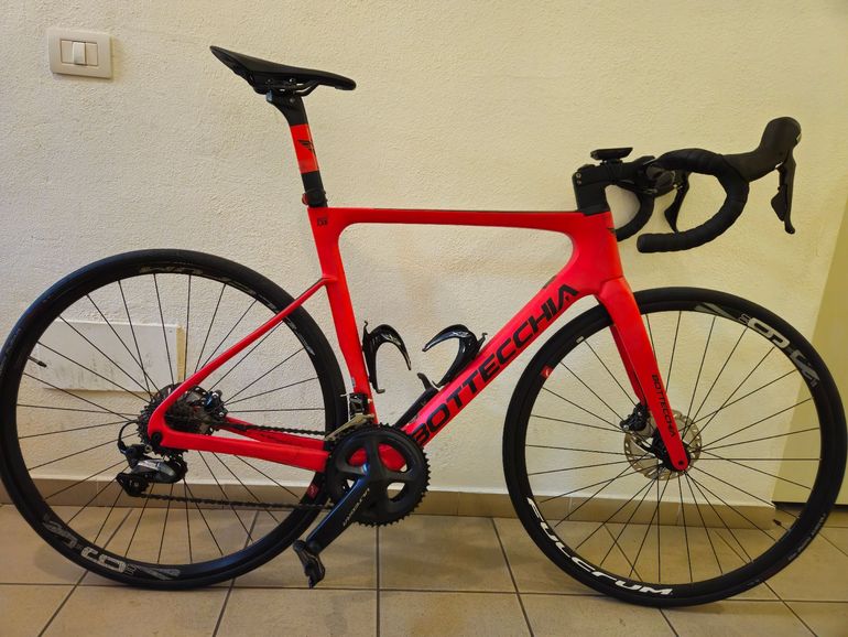 Used Bottecchia Aerospace Shimano Ultegra 2021 Road & Gravel, Rot — image 2 of 6