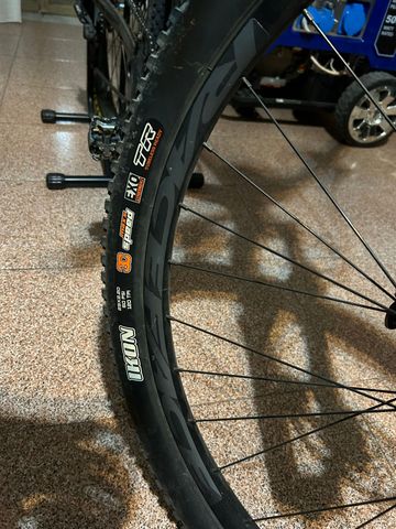 Gebrauchtes Orbea ALMA M50 2022 2022 Mountainbike, Hellgrau, 29 — Bild 7 von 13