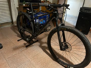 Tweedehands Orbea ALMA M50 2022 2022 MTB