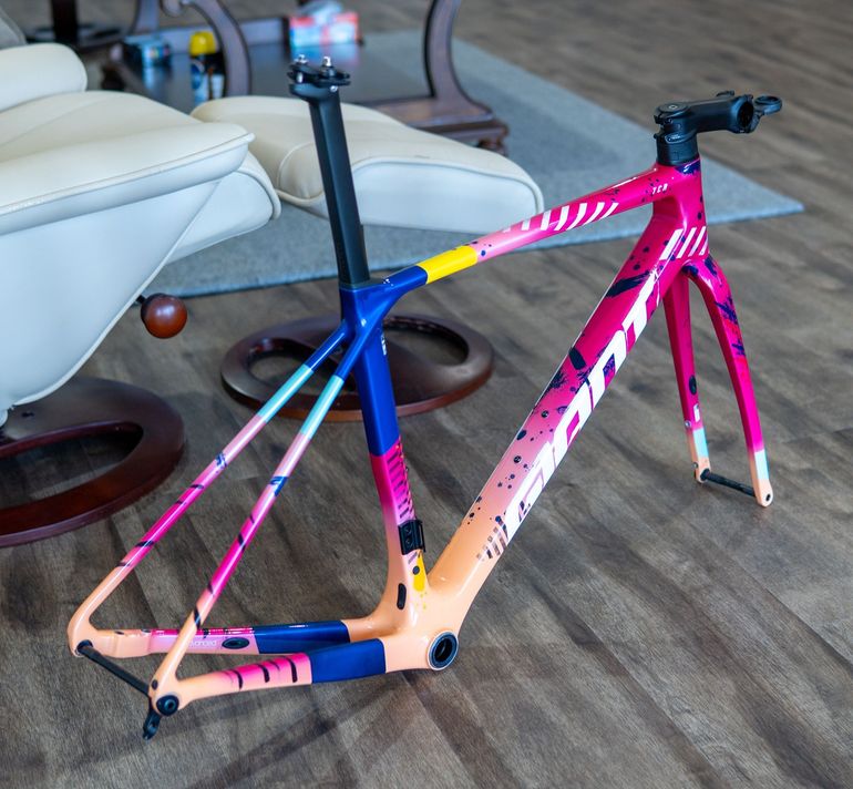Used Giant TCR Advanced Pro Frameset 2026 Frameset 2026 Road & Gravel, Blue — image 3 of 13