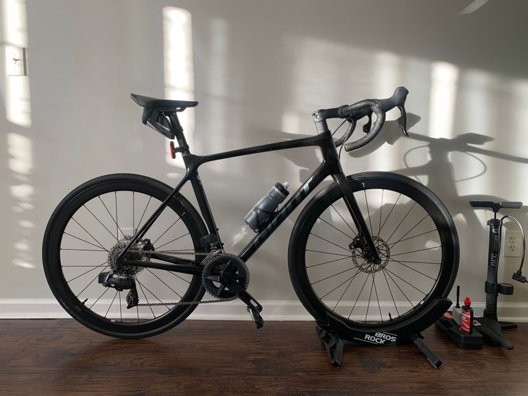 Used Giant TCR Advanced Disc 1+ AR 2022 2022 Road & Gravel, Black — image 2 of 8