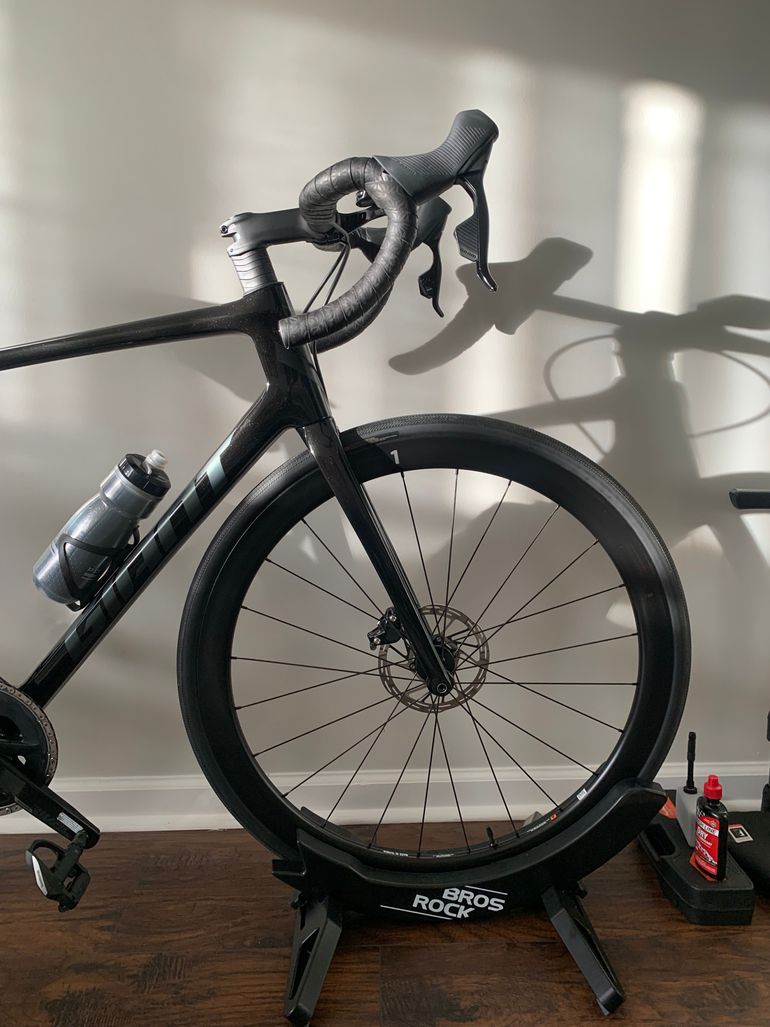 Used Giant TCR Advanced Disc 1+ AR 2022 2022 Road & Gravel, Black — image 3 of 8