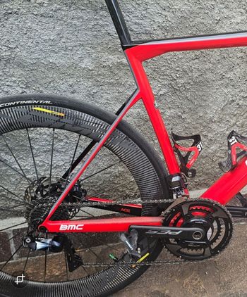 Used BMC Teammachine SLR01 DISC TEAM 2018 2018 Road & Gravel — image 3 of 4