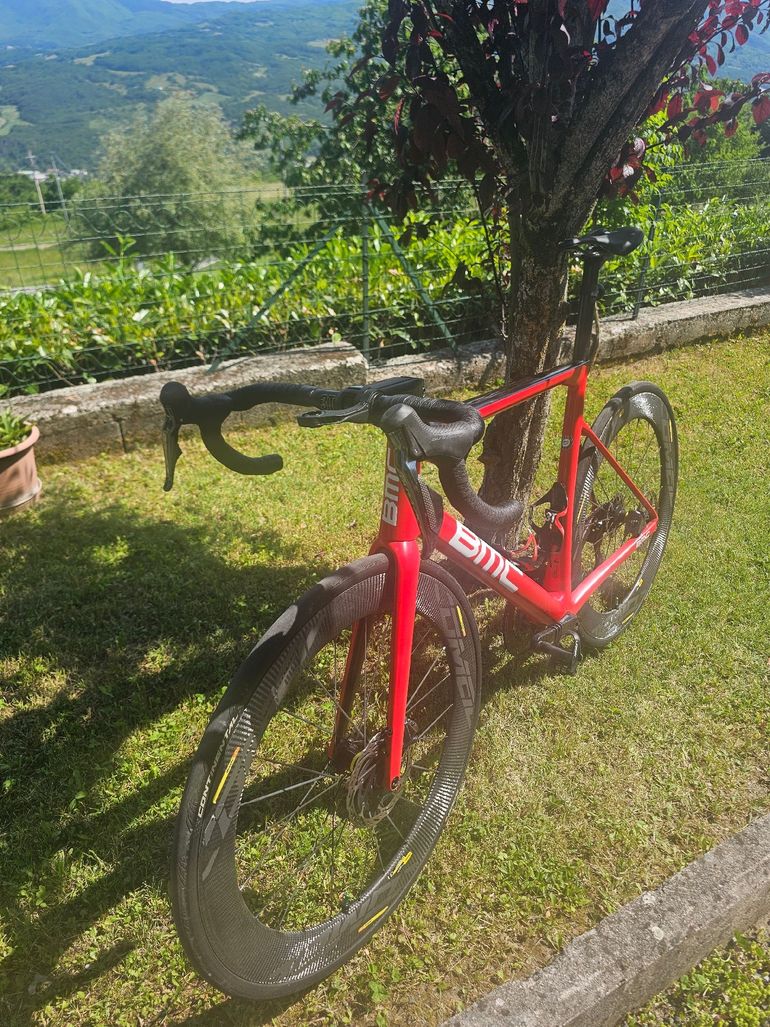 Used BMC Teammachine SLR01 DISC TEAM 2018 2018 Road & Gravel, Red — image 8 of 8