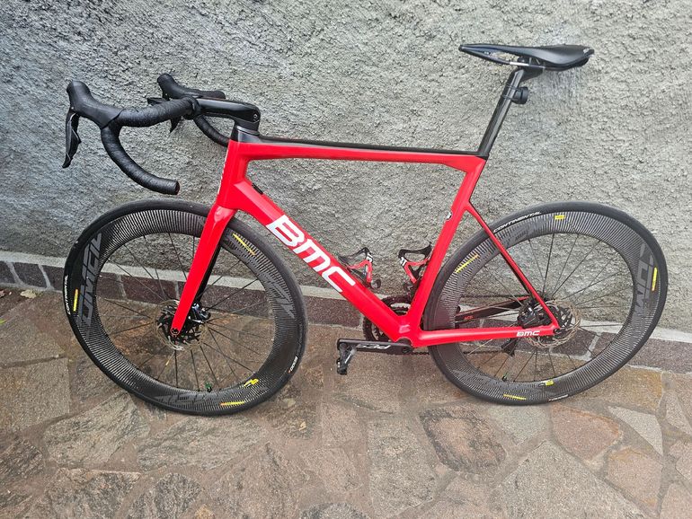 Used BMC Teammachine SLR01 DISC TEAM 2018 2018 Road & Gravel — image 2 of 4