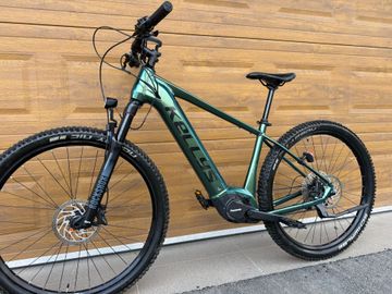 Kellys TYGON R90 P 29" 725 Wh 2024 2024 MTB d'occasion