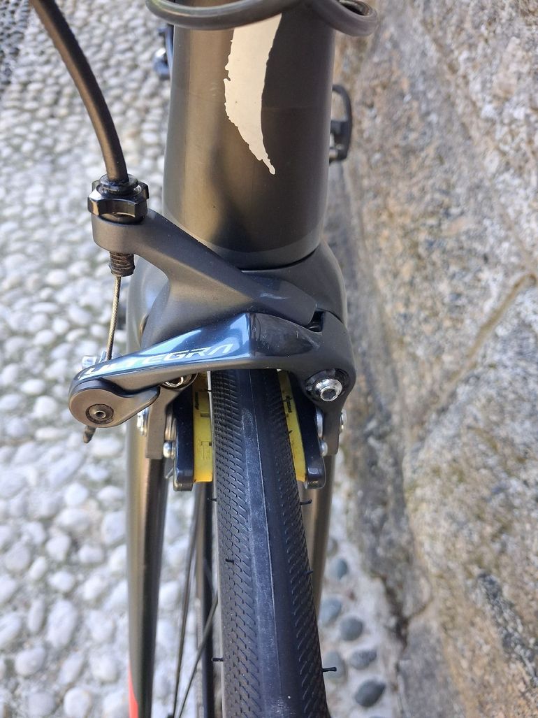 Used Specialized Tarmac Shimano Ultegra 2019 Road & Gravel — image 6 of 11