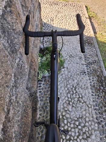 Used Specialized Tarmac Shimano Ultegra 2019 Road & Gravel — image 7 of 11