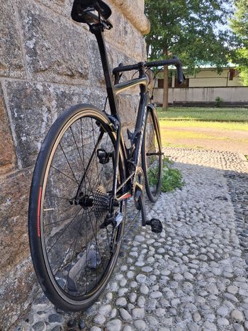 Used Specialized Tarmac Shimano Ultegra 2019 Road & Gravel — image 8 of 11