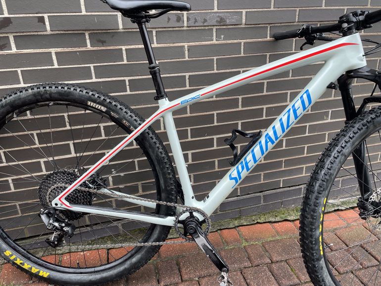 Used Specialized Epic Hardtail Comp Carbon World Cup 2017 2017 Mountainbike, Light Gray, 29 — image 6 of 6