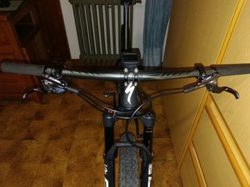 Used Specialized Epic Hardtail Expert 2022 2022 Mountainbike, Black, 29 — image 4 of 6