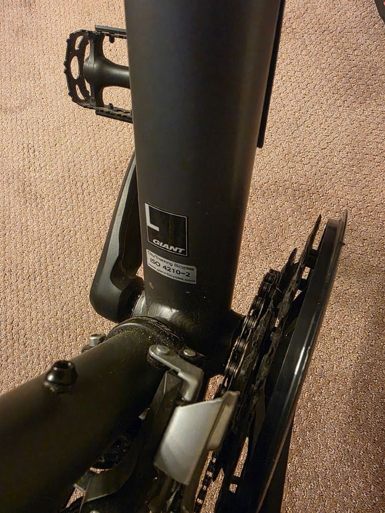 Used Giant Roam Shimano Acera 2021 Mountainbike, Light Gray — image 6 of 26