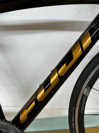 Used Fuji Sst Shimano Ultegra 2015 Road & Gravel — image 11 of 27