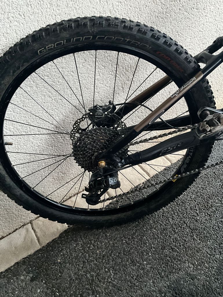 Used Specialized Stumpjumper Sram X0 2010 Mountainbike — image 2 of 5