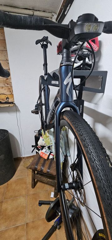Tweedehands Specialized Diverge Expert 2024 2024 Road & Gravel — afbeelding 2 van 9