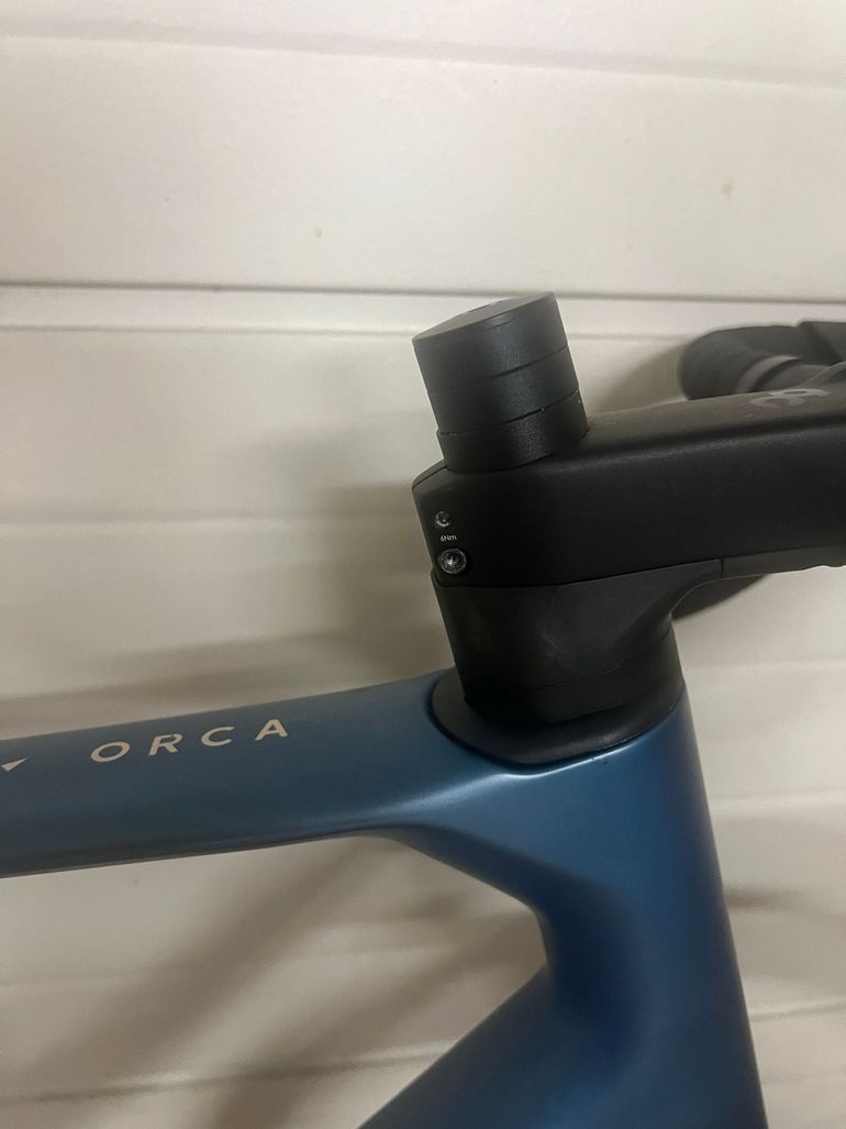 Used Orbea ORCA M31eTEAM 2024 2024 Road & Gravel, Azul — image 7 of 9