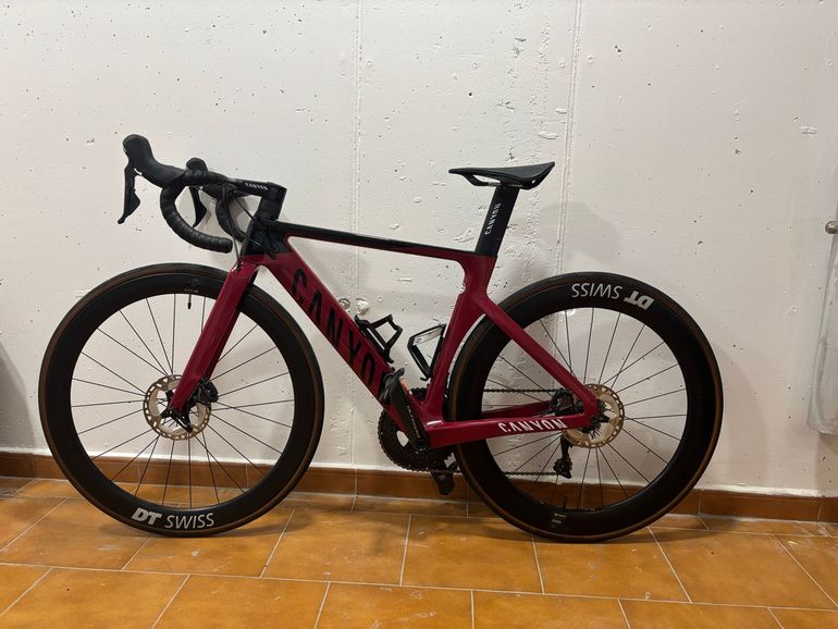 Used Canyon Aeroad CF SL 8 2023 2023 Road & Gravel, Red — image 15 of 15
