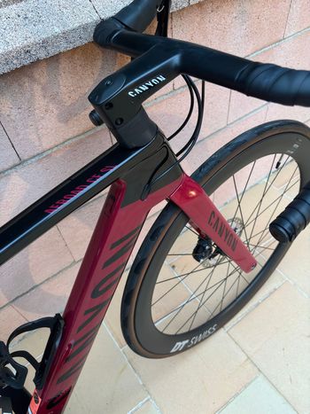 Used Canyon Aeroad CF SL 8 2023 2023 Road & Gravel — image 5 of 8